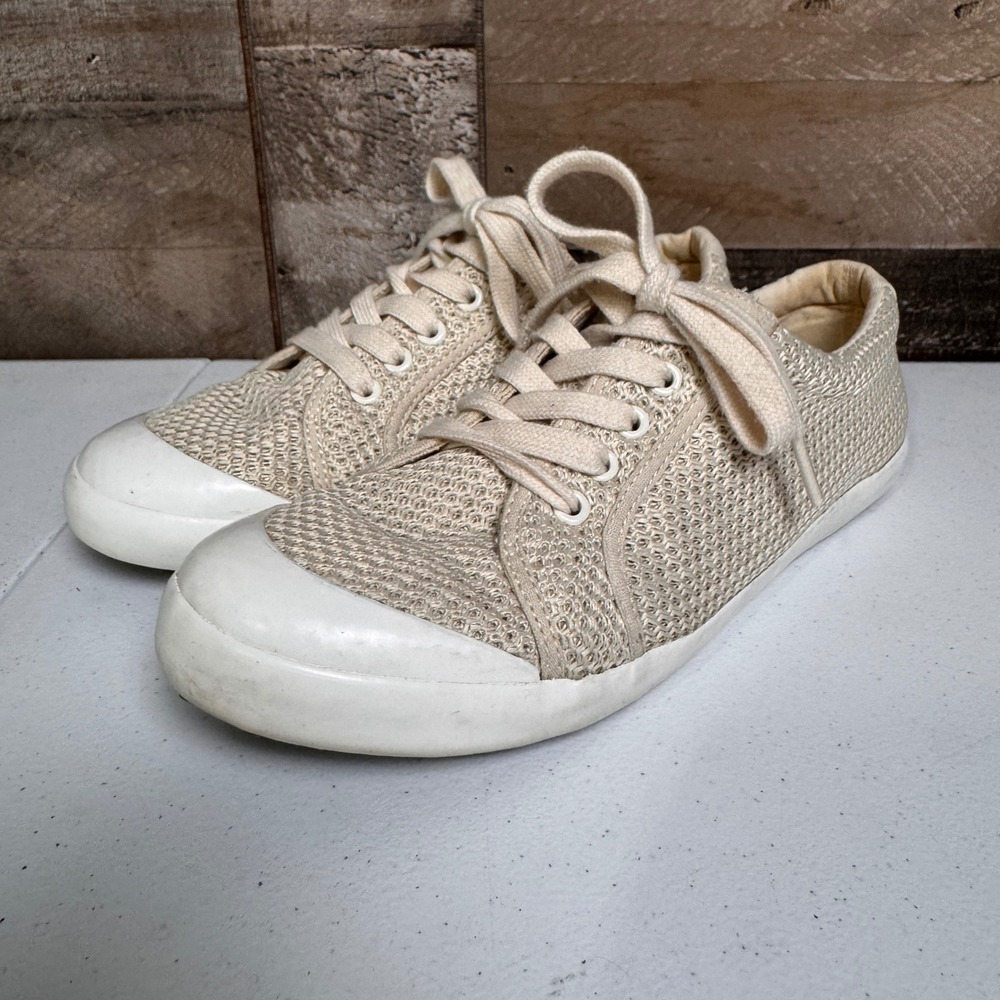 Tommy Bahama Sneakers Womens 7.5 Beige Lace Up Mesh Low Top Travel Beachy Boho
